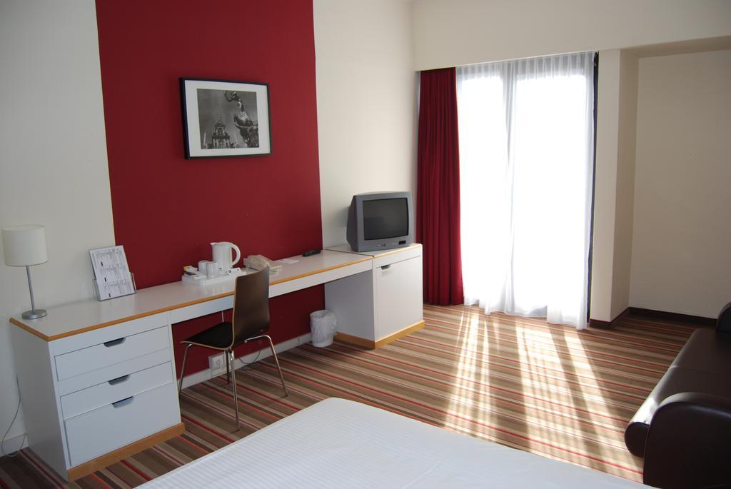 Hampton'S Hotel Namur 维皮昂 客房 照片