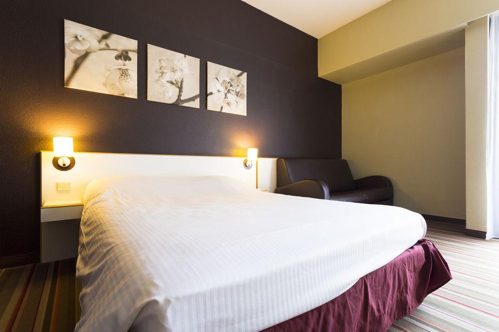 Hampton'S Hotel Namur 维皮昂 外观 照片