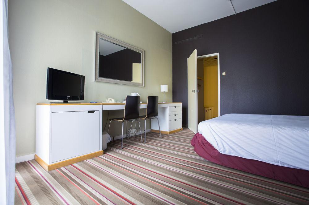 Hampton'S Hotel Namur 维皮昂 外观 照片